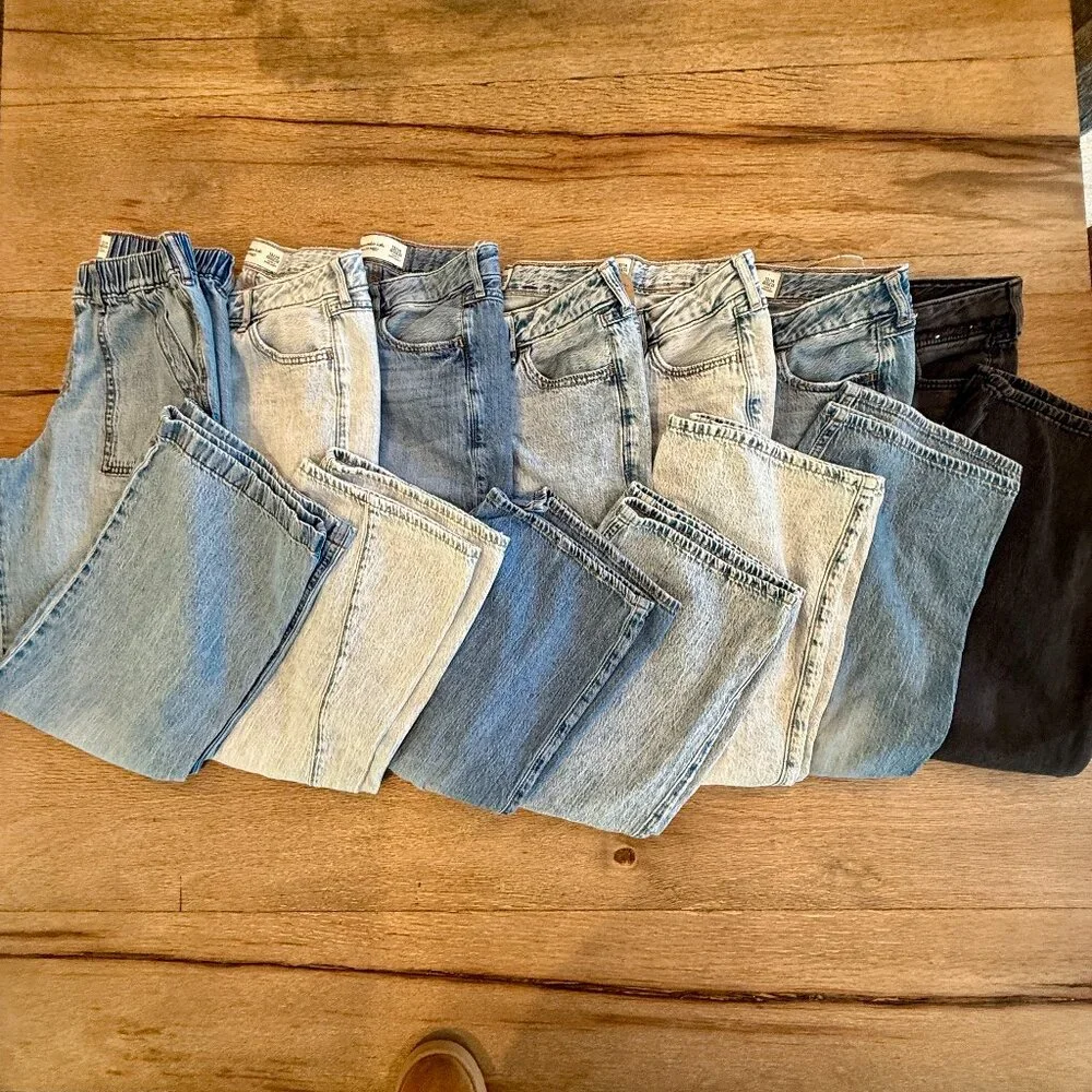 Abercrombie Kids Low Rise Baggy Jeans Size 13/14 - Picture 1 of 8